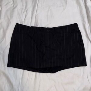 Brandy Melville Black Pinstripe Skort